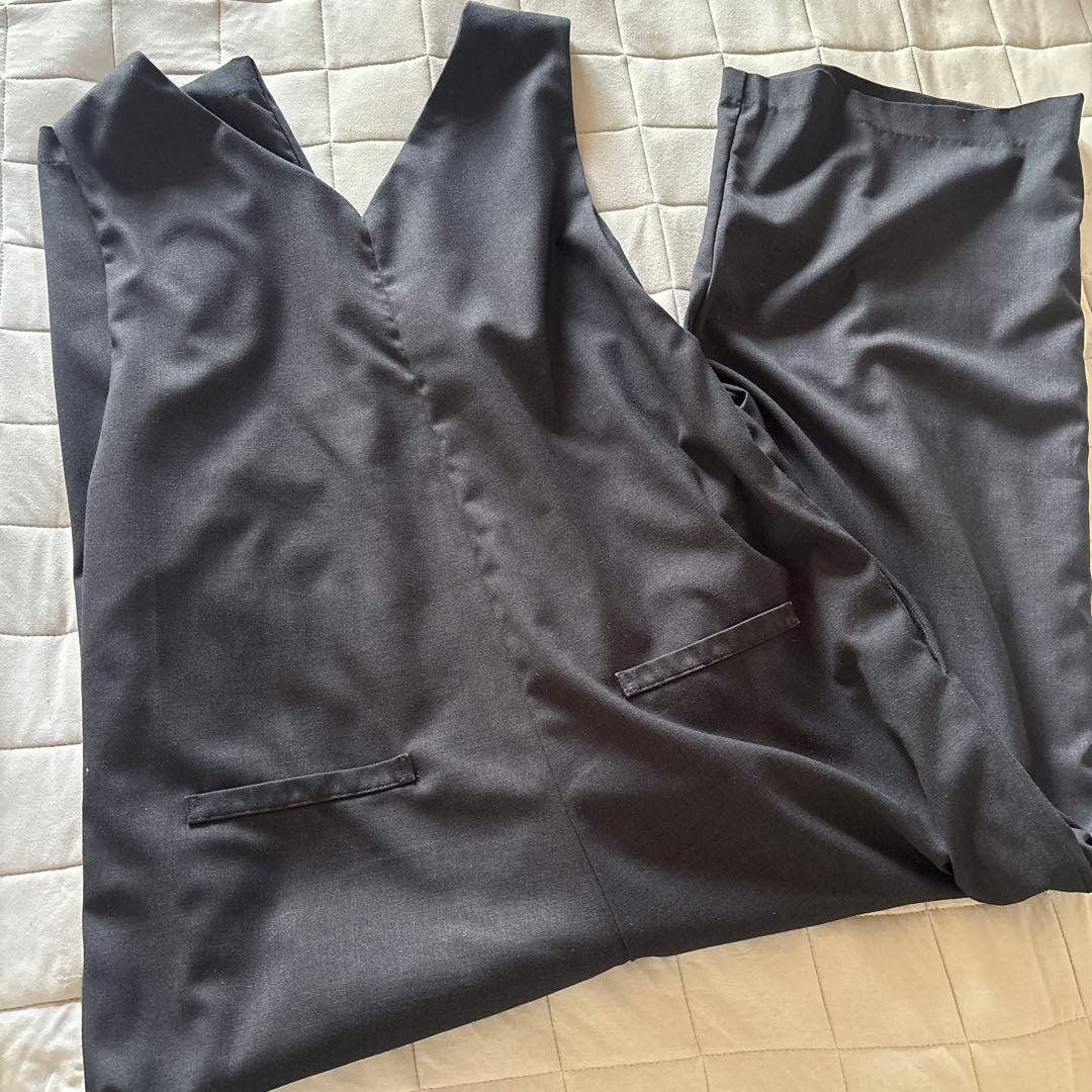 ●OURアワーホーム●ゆったりシルエットのオールインワン