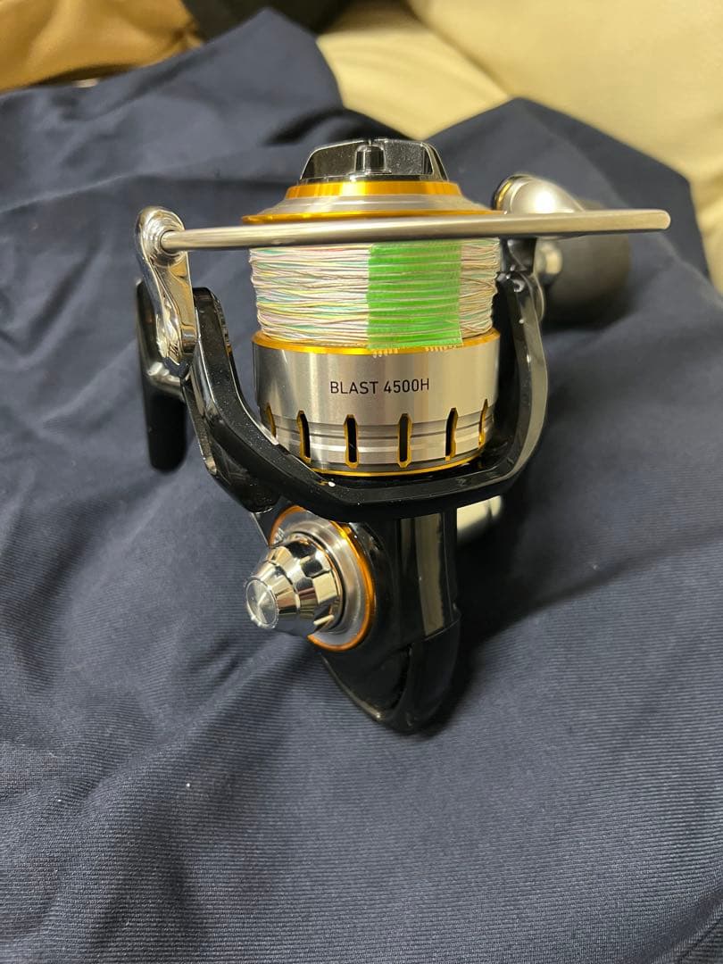 ダイワ スピニングリール BLAST4500Ｈ　ブラスト　値下げしました！