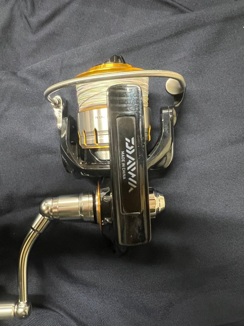 ダイワ スピニングリール BLAST4500Ｈ　ブラスト　値下げしました！