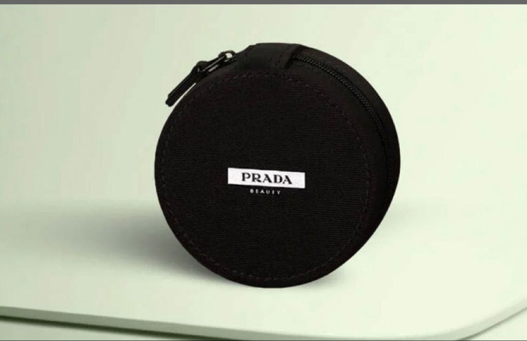 プラダ　ピンクセット　ミニポーチ付(ヘアミスト除く)