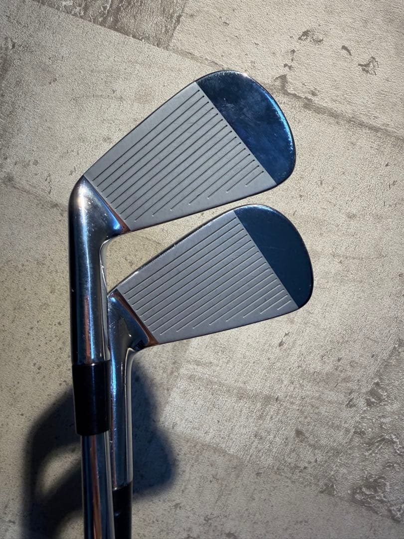 P7TW アイアンセット 8本　箱、手紙付