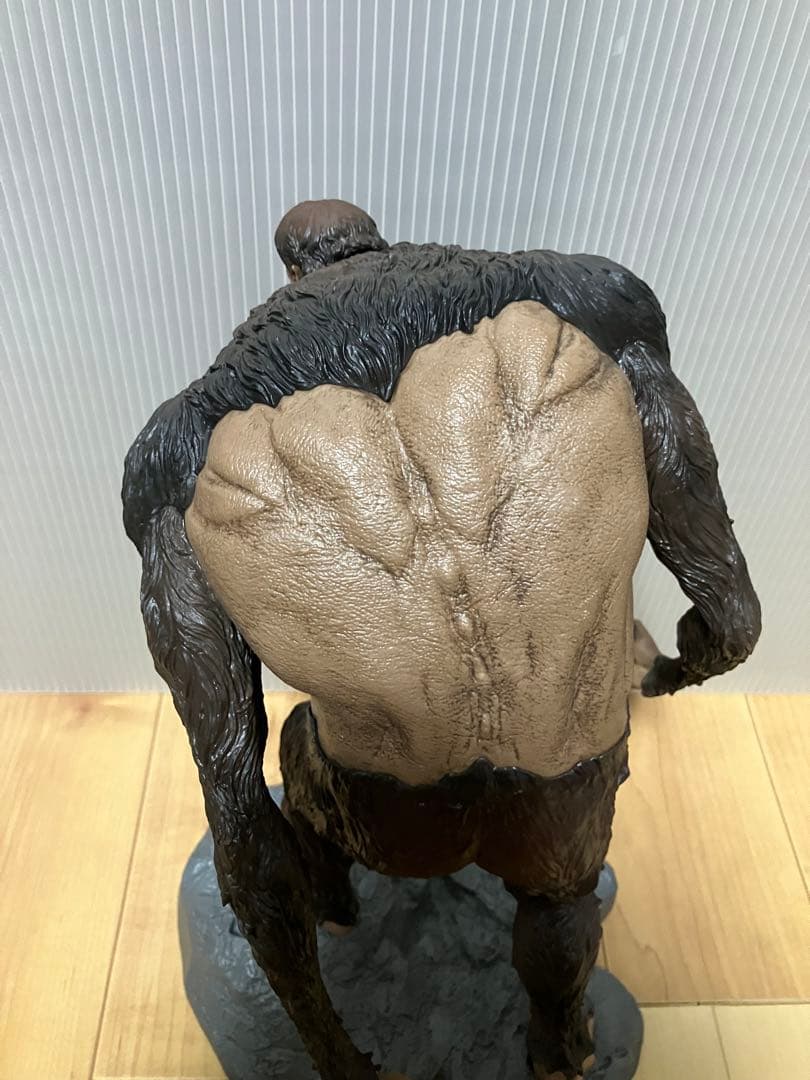 一番くじ 進撃の巨人 ラストワン賞 超大型巨人 A賞 獣の巨人 フィギュア