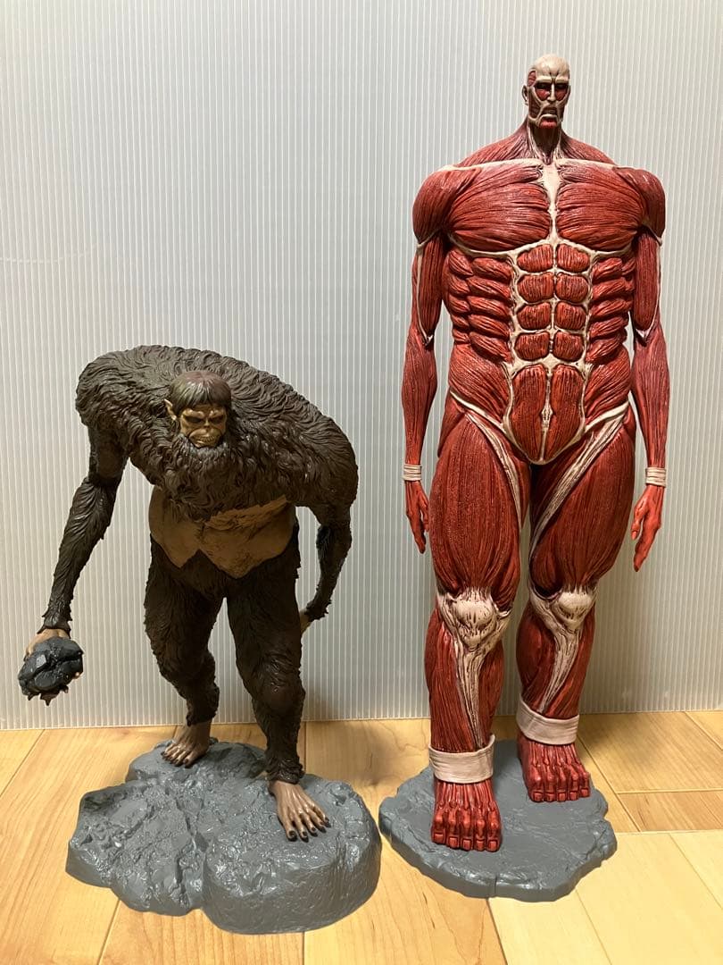 一番くじ 進撃の巨人 ラストワン賞 超大型巨人 A賞 獣の巨人 フィギュア