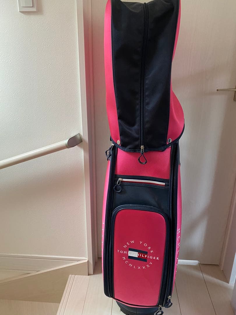 ゴルフ　バッグ　  トミーヒルフィガー　ピンク