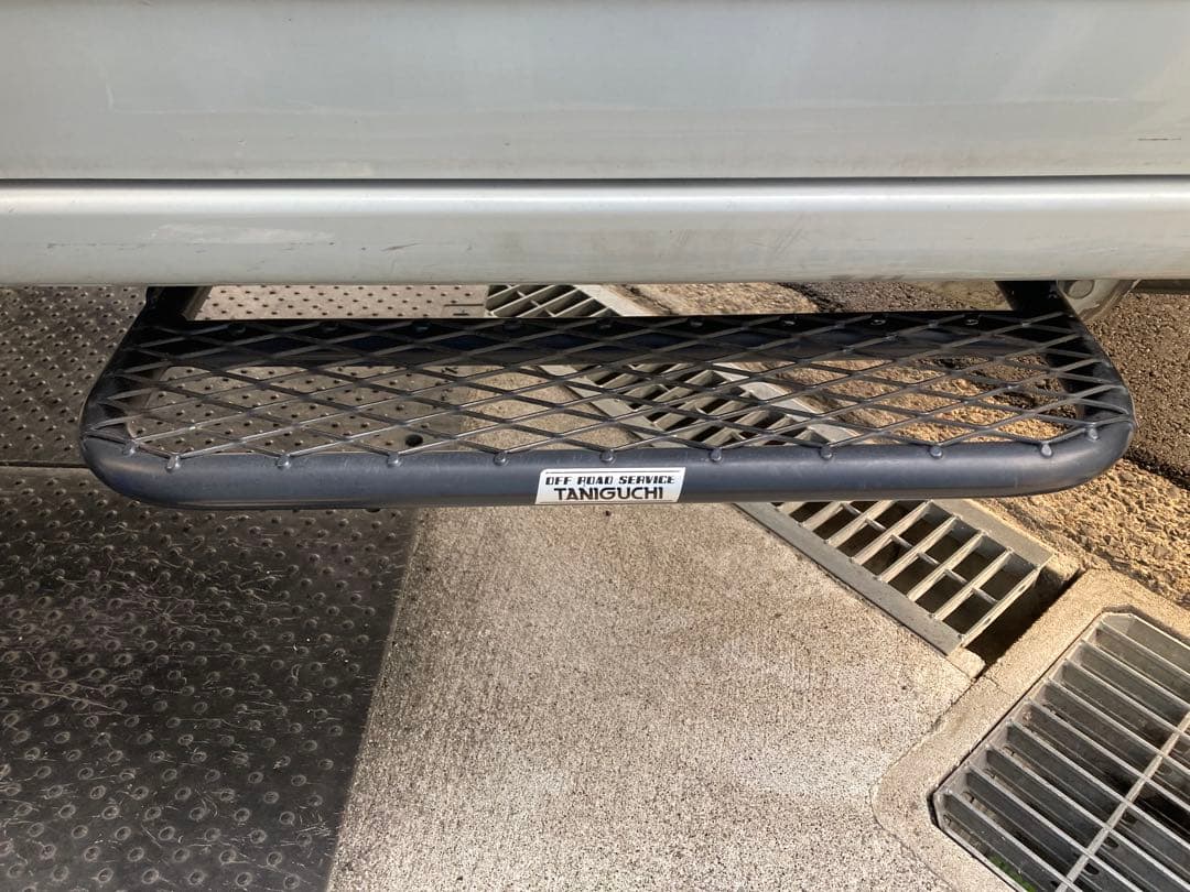 タニグチ　サイドステップ　助手席側　jb23 ジムニー　オフロード　サービス