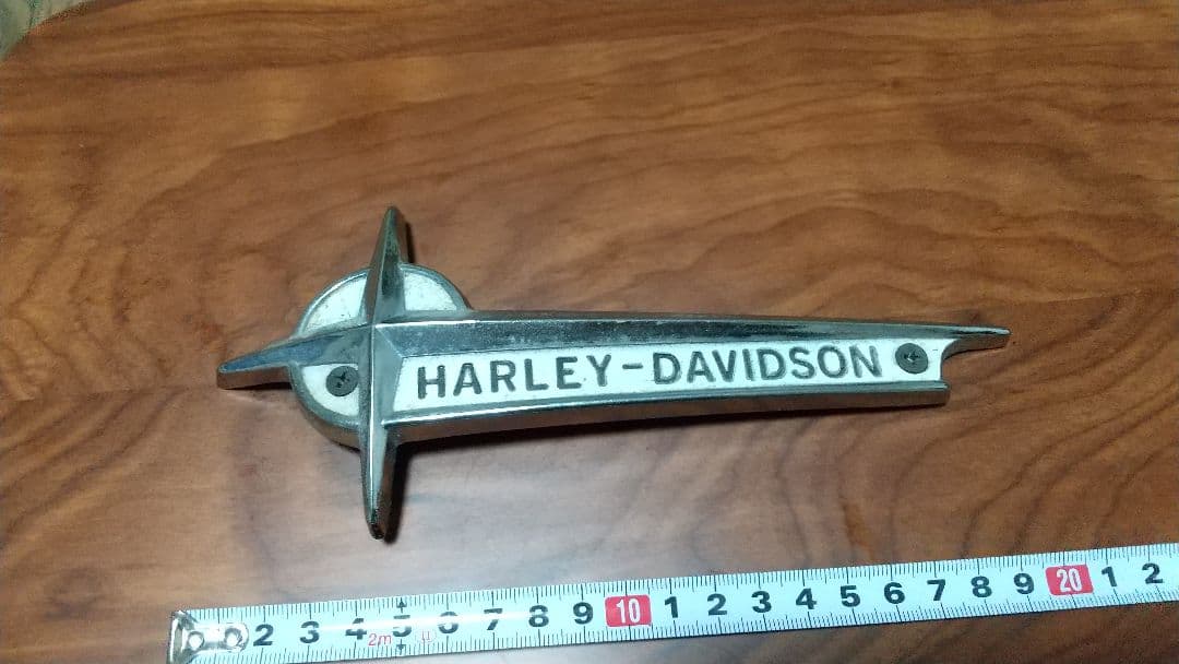 ハーレー タンクエンブレム