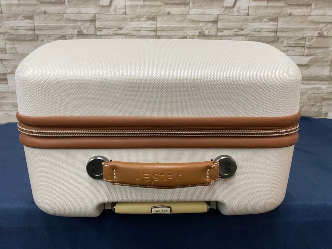 デルセー　DELSEY スーツケース　キャリーケース