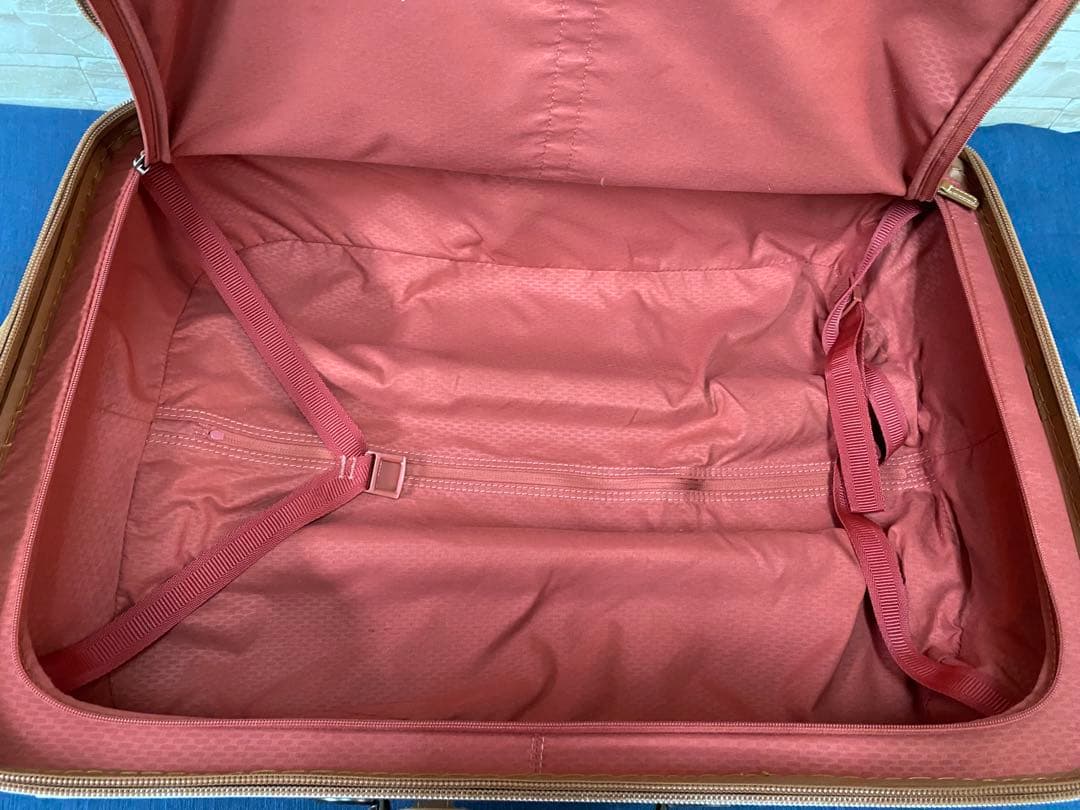 デルセー　DELSEY スーツケース　キャリーケース