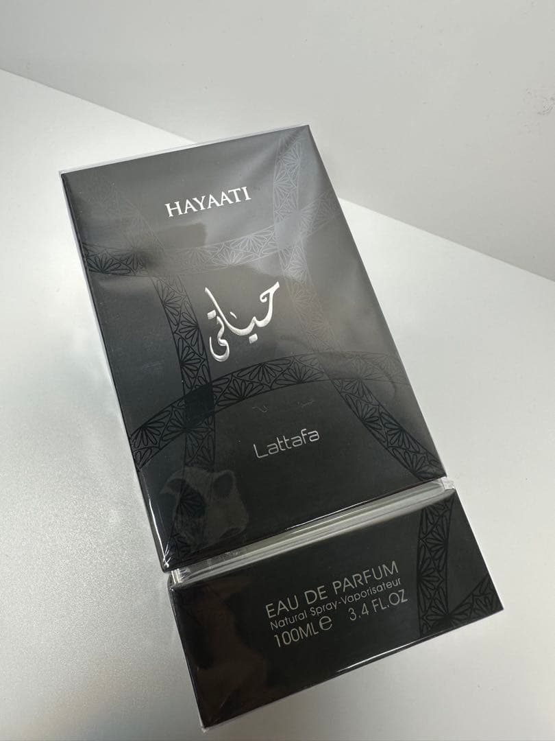 香水(男性用) Lattafa HAYAATI Eau de Parfum 100ml