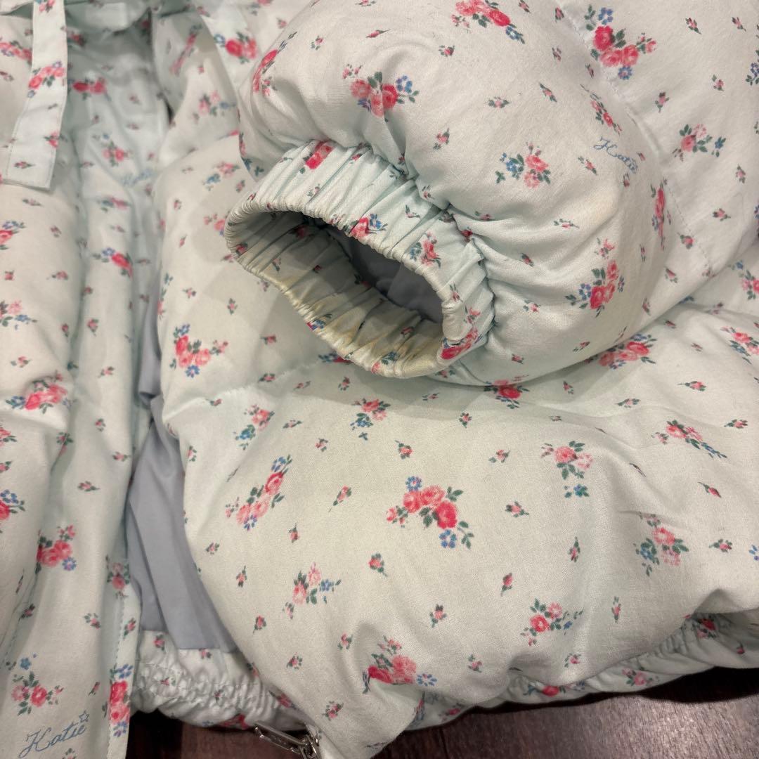 Katie 花柄ダウンジャケット 水色　最終値下げ