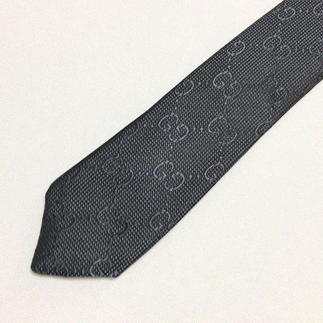 未使用級 グッチ GUCCI ネクタイ シルク GG柄 総柄 ダブルG