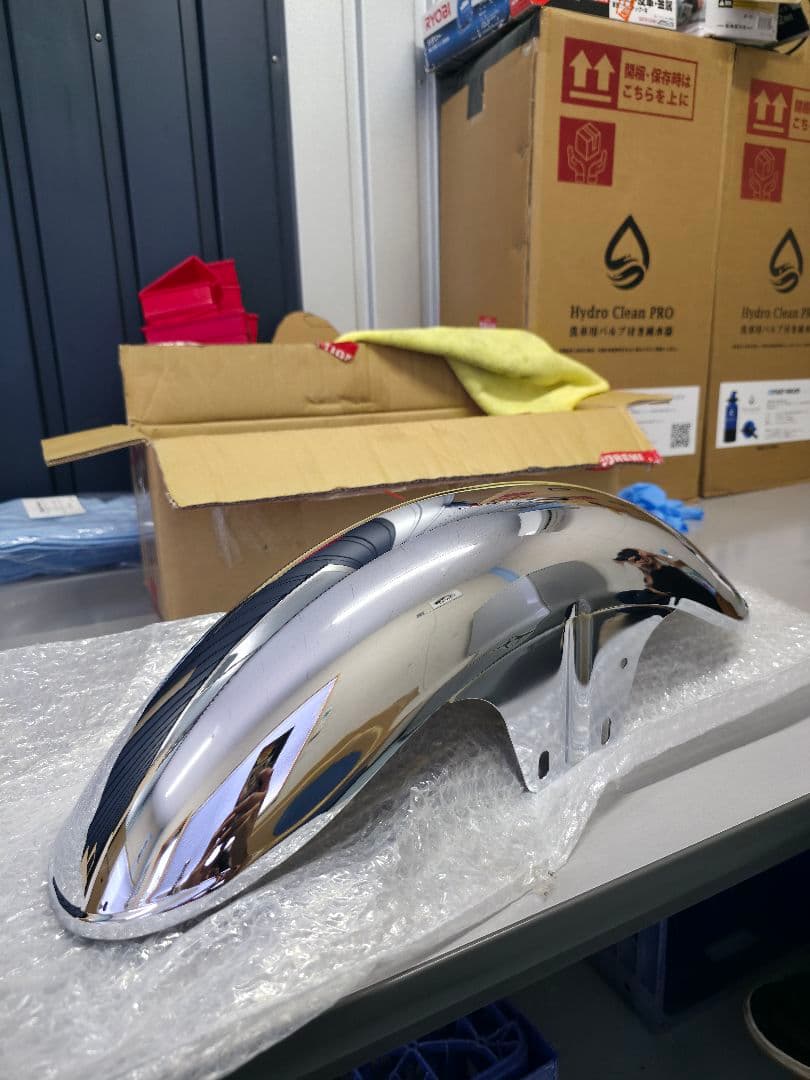 ゼファー1100　メッキフロントフェンダー　ドレミコレクション