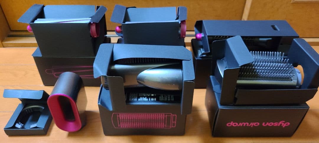 Dyson Airwrap スタイラー HS01