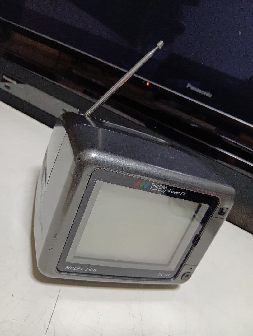 希少　JERICHO MODEL J-610　6インチ　ブラウン管　カラーテレビ