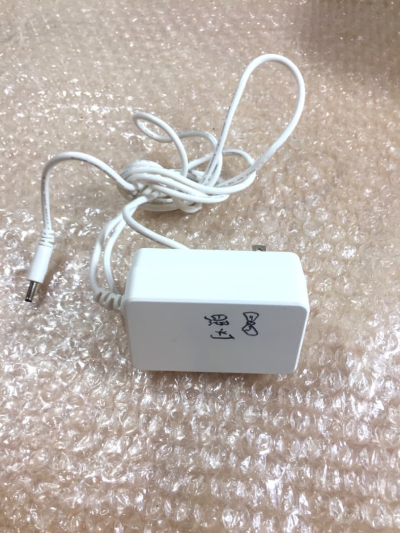 ○LEAFGEL PREMIUM コードレスLEDライト 美容 [美品完動品]