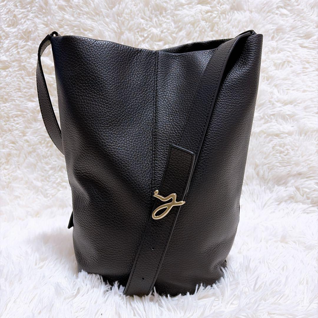 【現行】agnes b. アニエスベー ワンショルダーバッグ シボ革 メタルロゴ