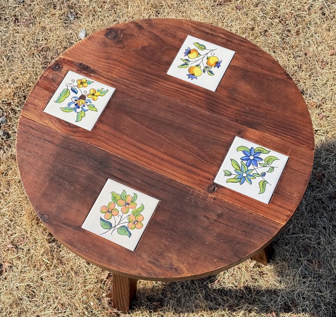 スペイン　カントリー家具　バレンシアタイル　バタフライテーブル