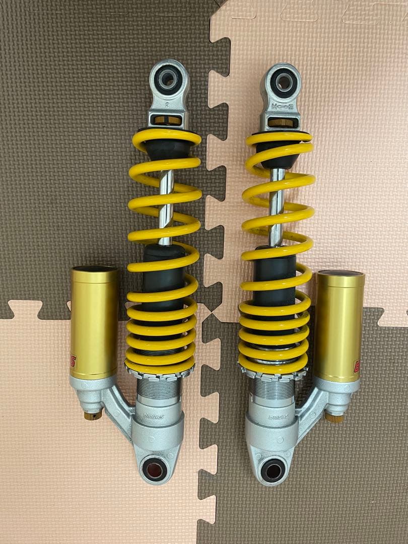 CB1300 リアサスペンション