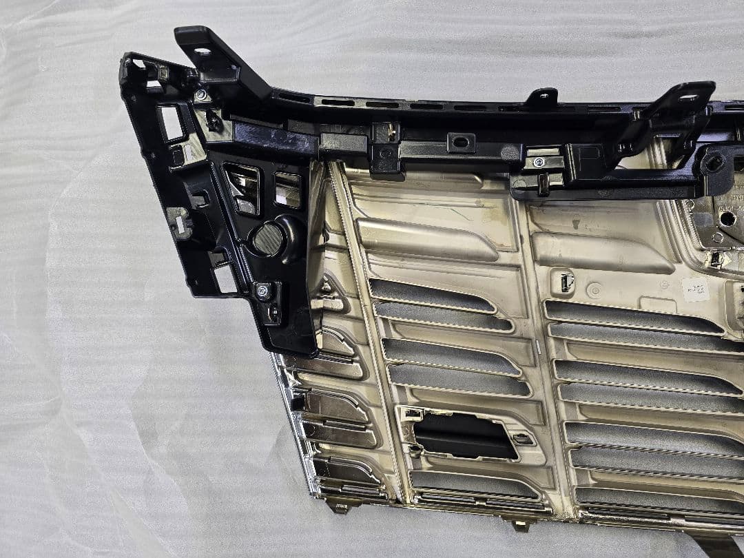 TOYOTA トヨタ アルファード グリル 現状品