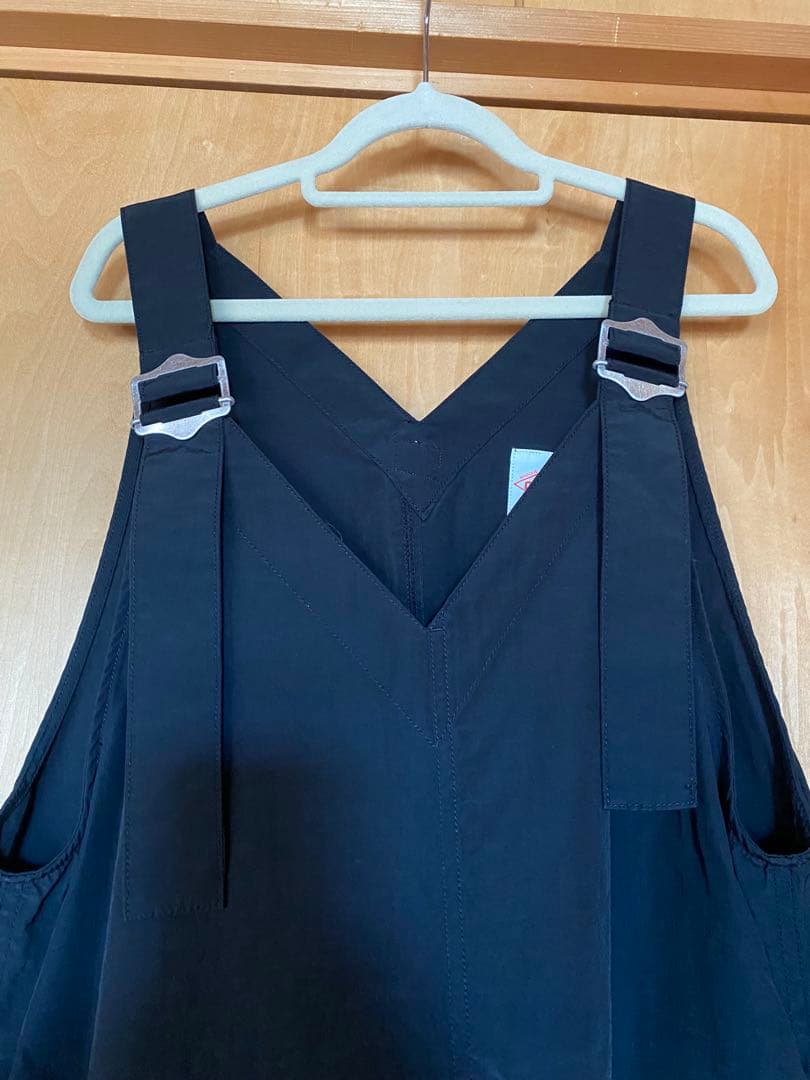 DANTONストレッチサロペットスカート　ブラック