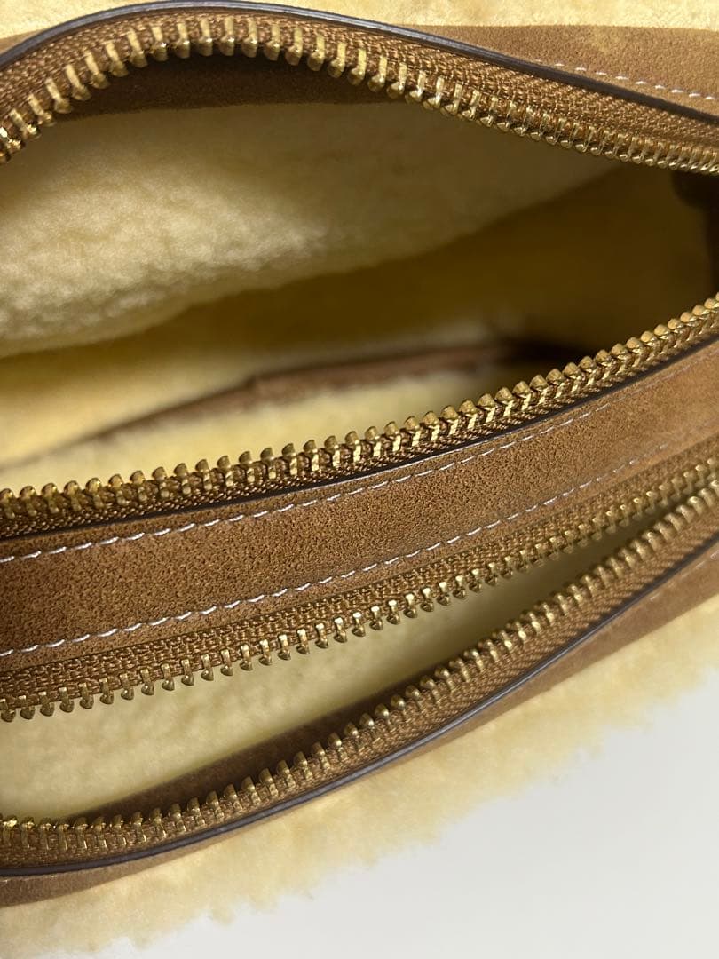 トリーバーチ リアルムートン ショルダーバッグ カメラバッグ レザー ブラウン