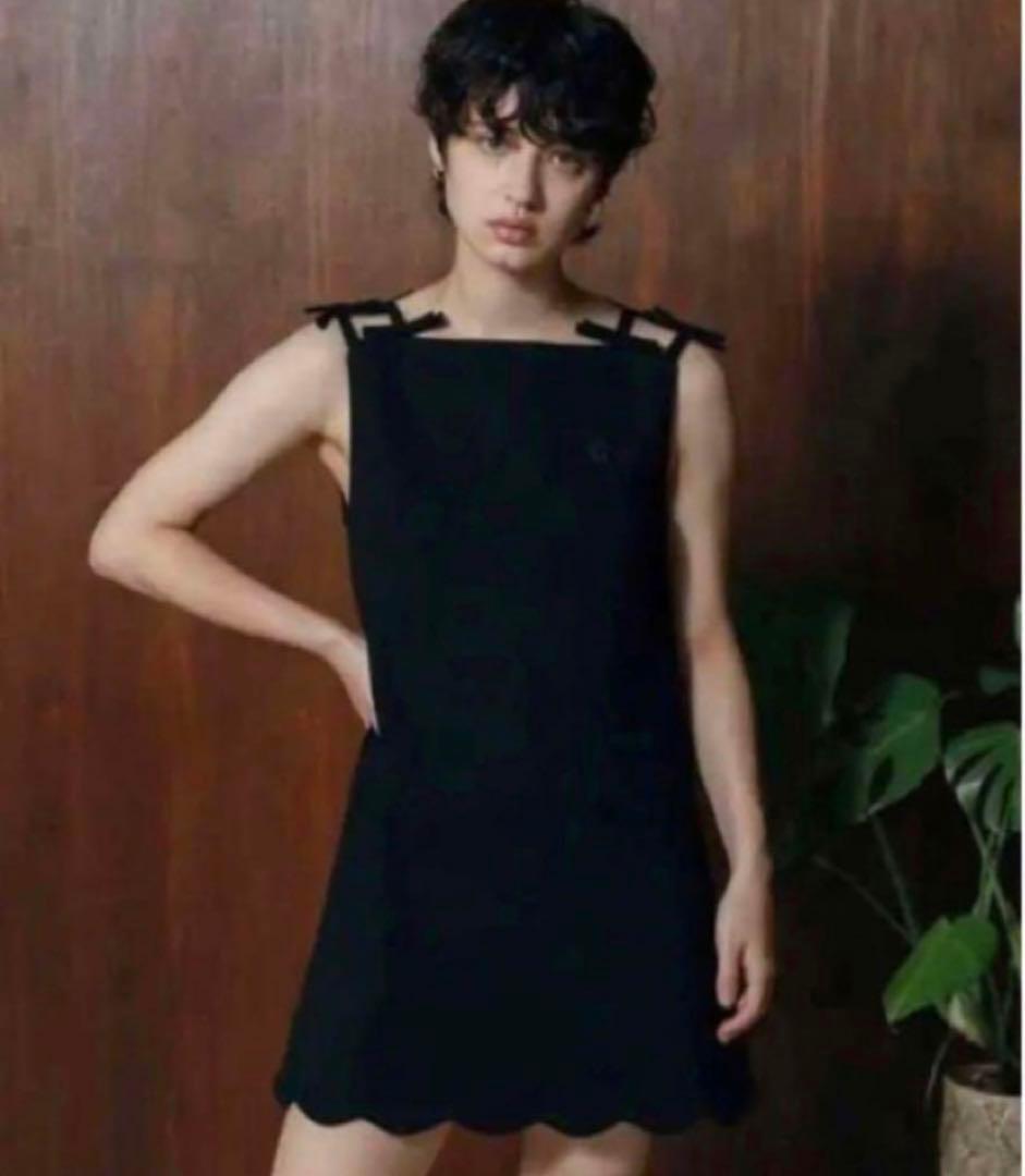 bibiy ビビィ　スクエアワンピース　ブラック　完売品　②