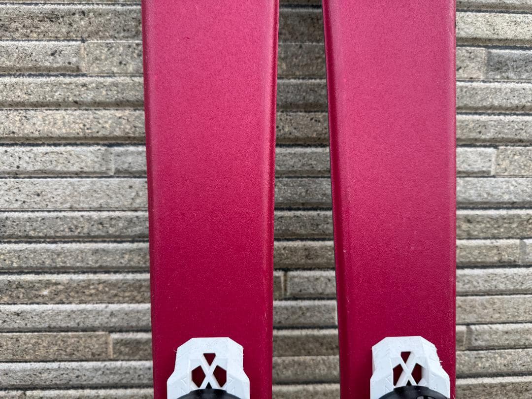 【140】美品☆ジュニアスキー板☆SALOMON 2022（ピンク）