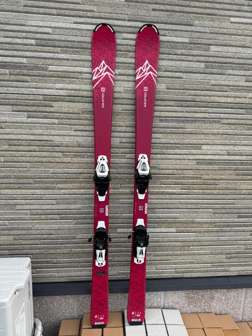 【140】美品☆ジュニアスキー板☆SALOMON 2022（ピンク）