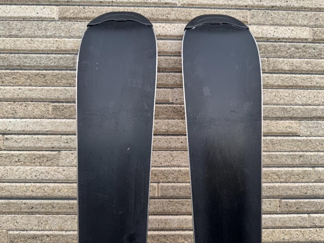 【140】美品☆ジュニアスキー板☆SALOMON 2022（ピンク）