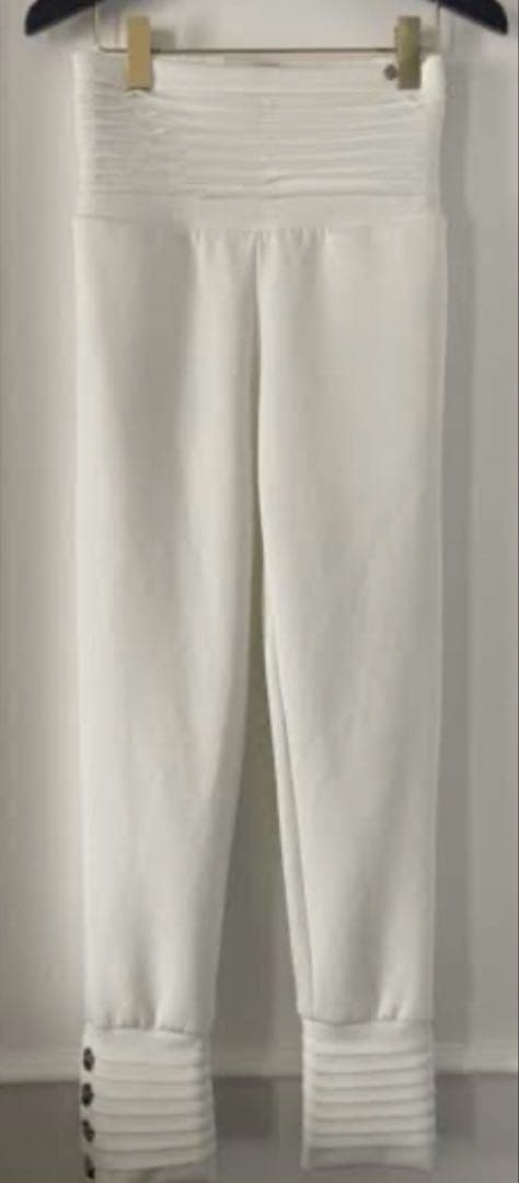 ヴァクトーヴォヤージュ　ビーチタウン　ドレス　シリーズ　レギンス　白