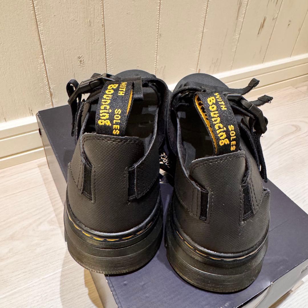 Dr.martens PEARSON ペアソンサンダル26〜26.5cm