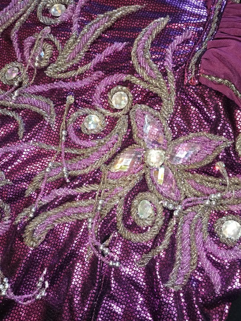 【新品Sale】エジプト製ベリーダンス衣装ピンクパープル《花》ピンクパープル