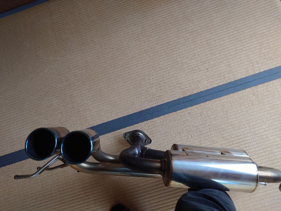 ロードスターRF用マフラー。Ｒマジック、サウンドチューンマフラー、チタン