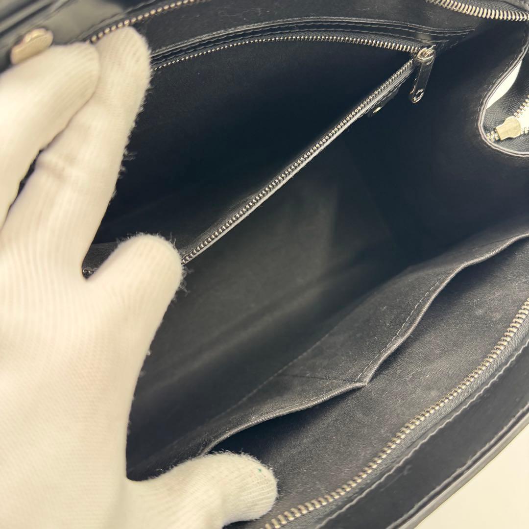 ルイ ヴィトン エピ ブレアGM レザー ハンドバッグ ショルダーバッグ 黒