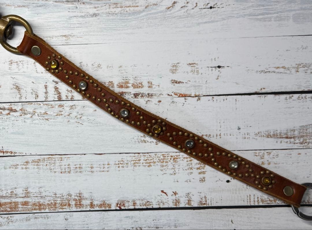 HTC ウォレットコード ストーン スタッズ ライトブラウン Ring