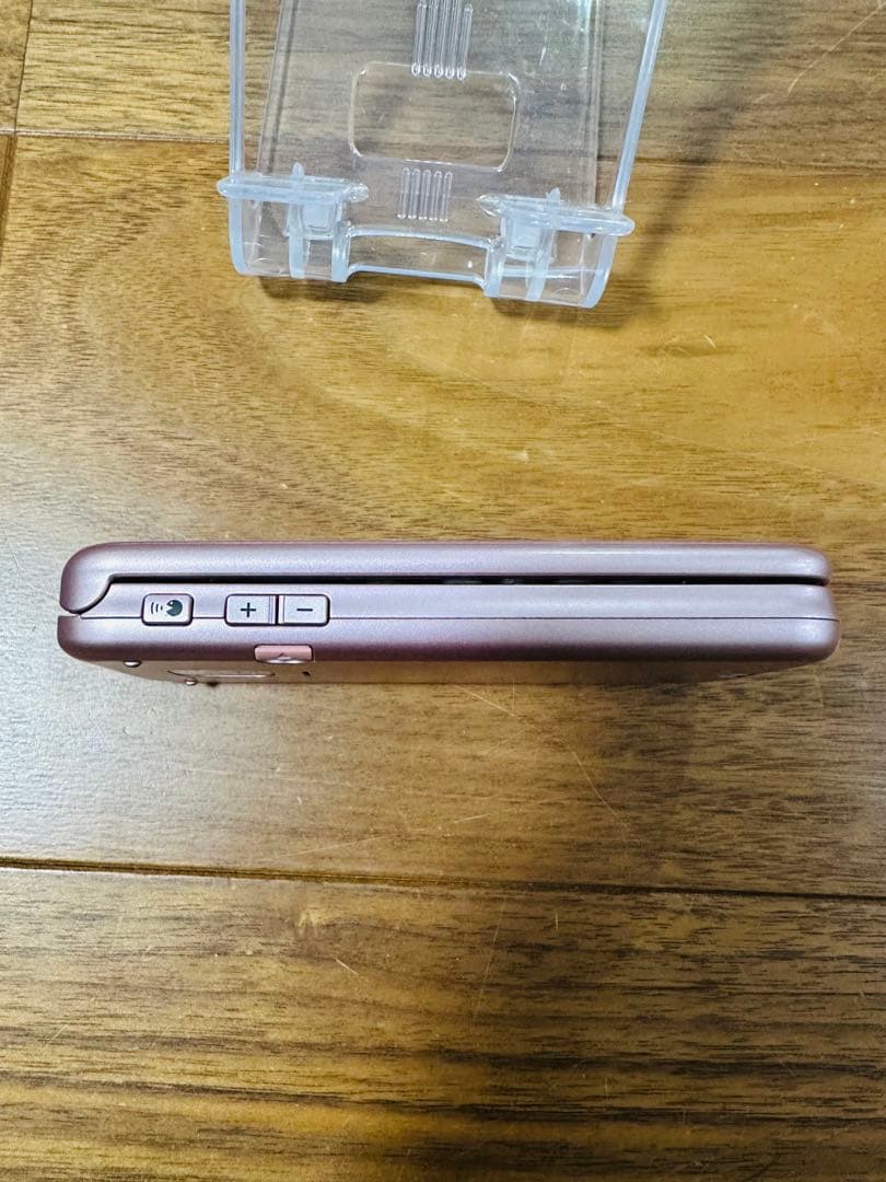 ドコモ らくらくホン F-01M 通電確認済 初期化済