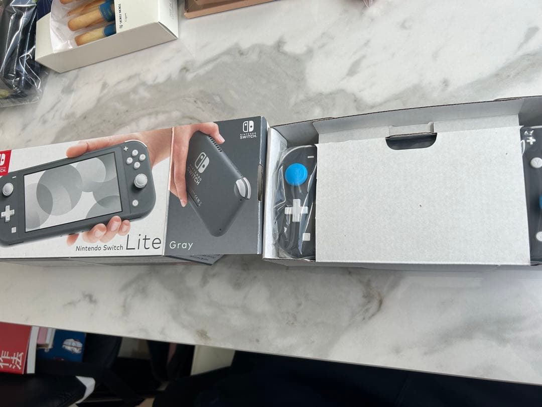 Nintendo Switch Lite グレー　ケース等おまけ付き