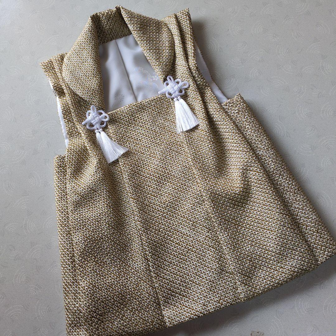 七五三３歳正絹総絞り手縫いの新品の被布（薄い黄土色）