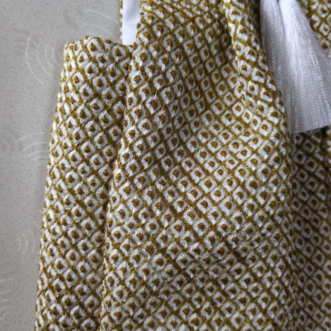 七五三３歳正絹総絞り手縫いの新品の被布（薄い黄土色）