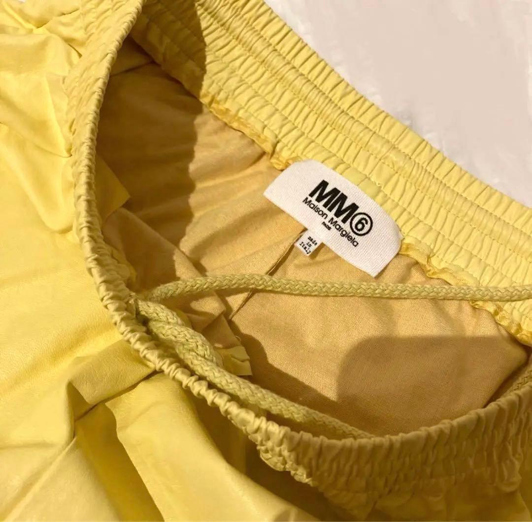 MM6 イエロー ショートパンツ Mサイズ