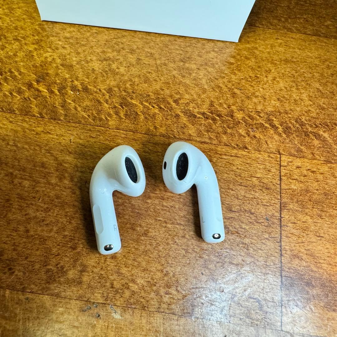 Airpods 4(ANC)ノイズキャンセリング搭載モデル
