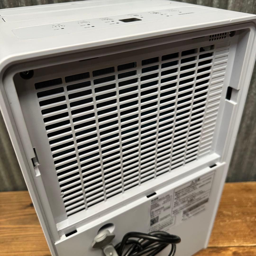 b*c様 YAMAZEN 除湿機　YDC-H60(LGR) 2024年製　山善
