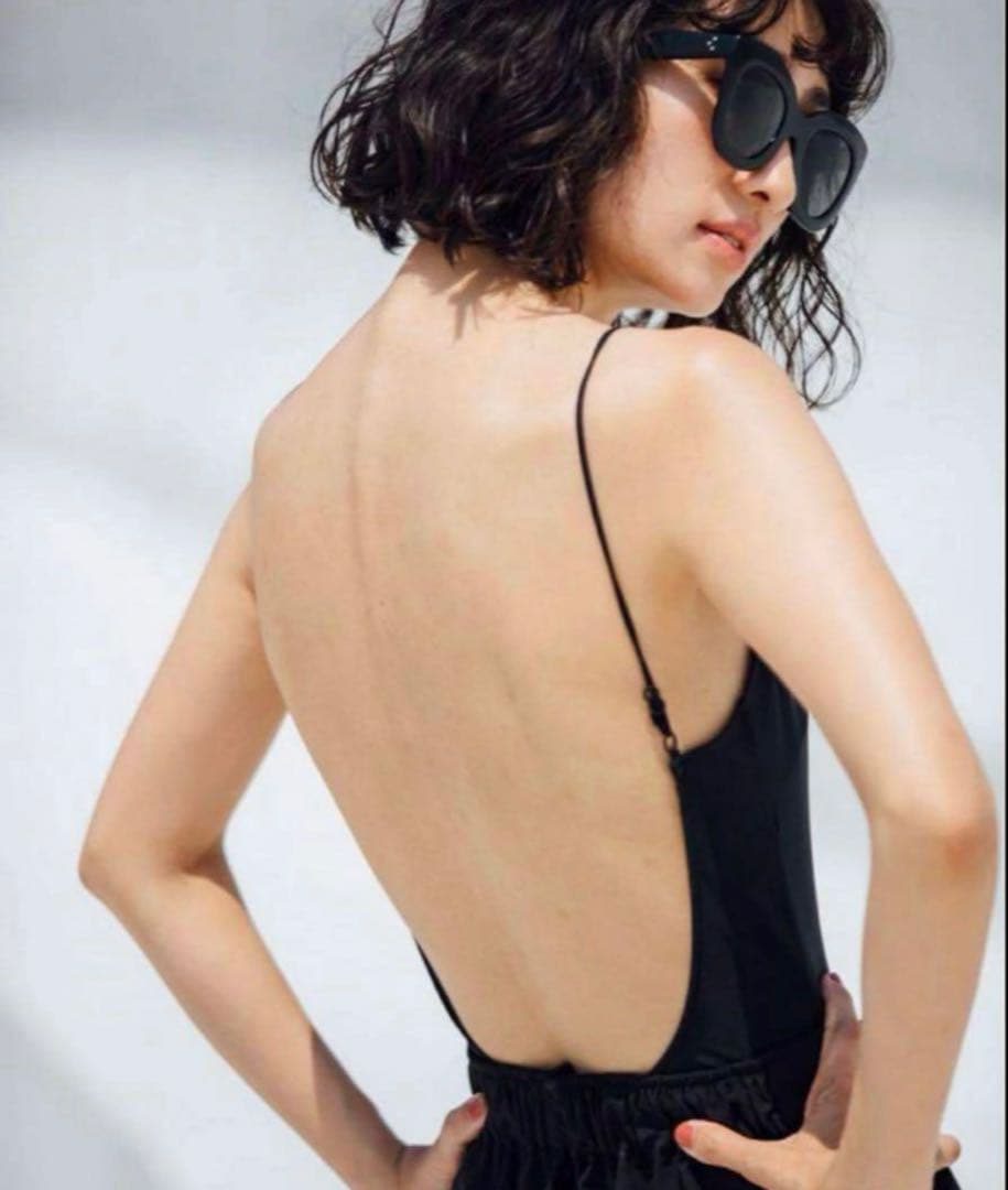 Nala ナラ バックオープンスイム 水着 ブラック