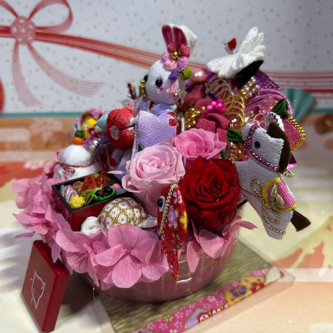 ハンドメイド❣️お正月豪華アレンジ❣️希少お目ぱっちりうさぎちゃん❣️扇、門松❁⃘*.゜