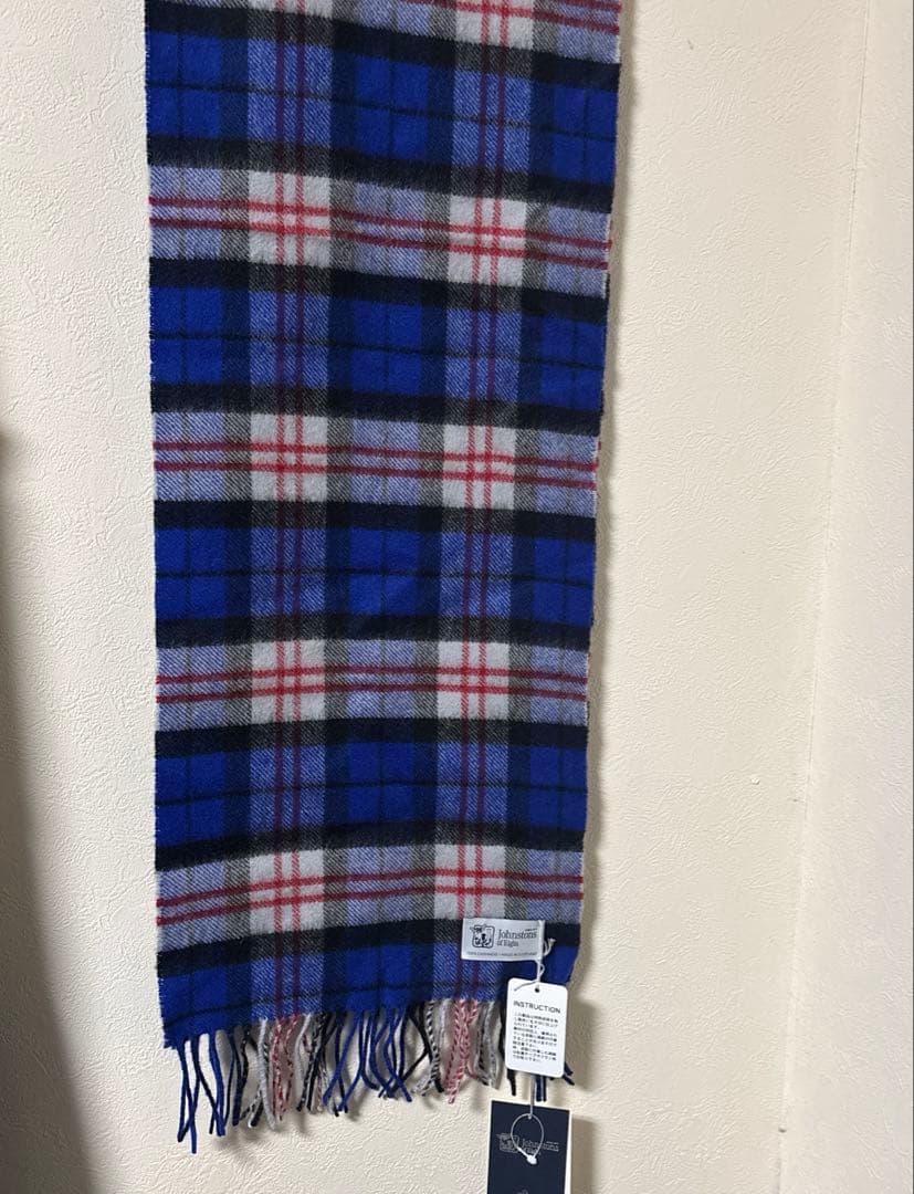 新品未使用品　Johnstons of Elgin マフラー