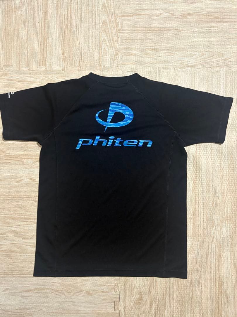 phiten tシャツ Oサイズ(美品) *omaru*