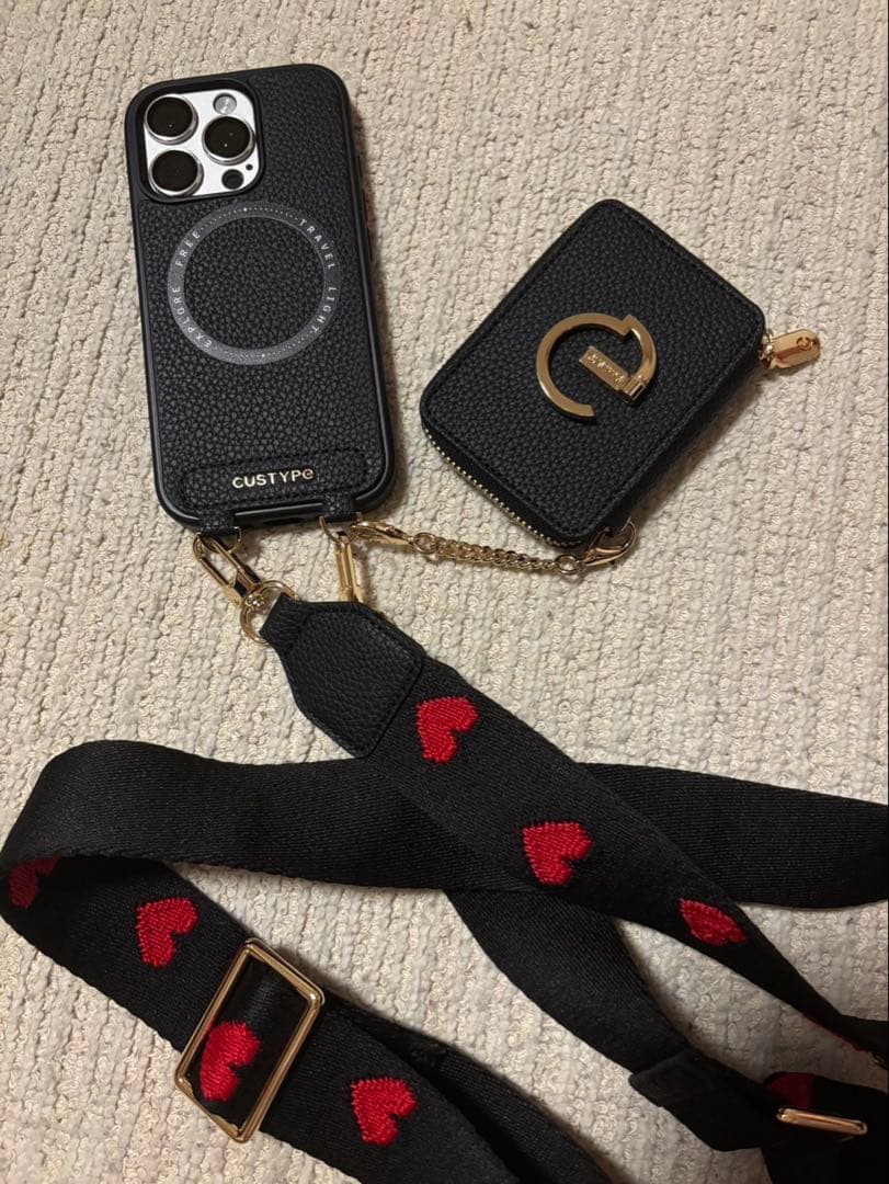 iPhoneアクセサリー custype iPhone16pro