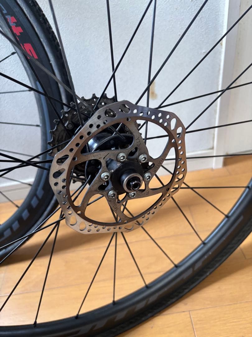 BOMA カーボンホイール 700C チューブラー 前後セット QR ディスク用