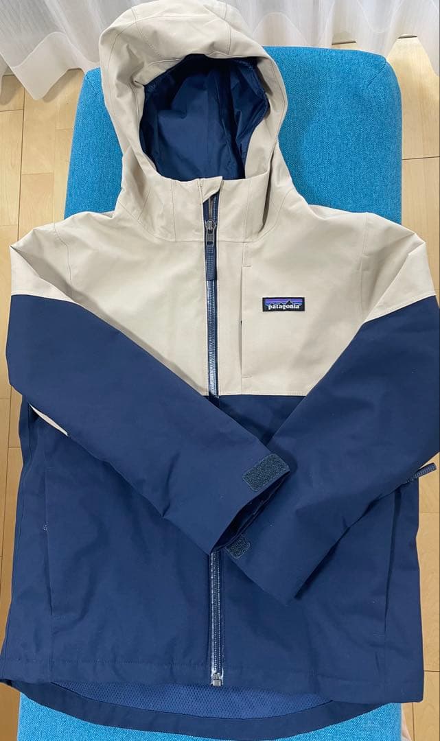 Patagonia 3wayスキー スノボウェア フード付　ＸＳサイズ