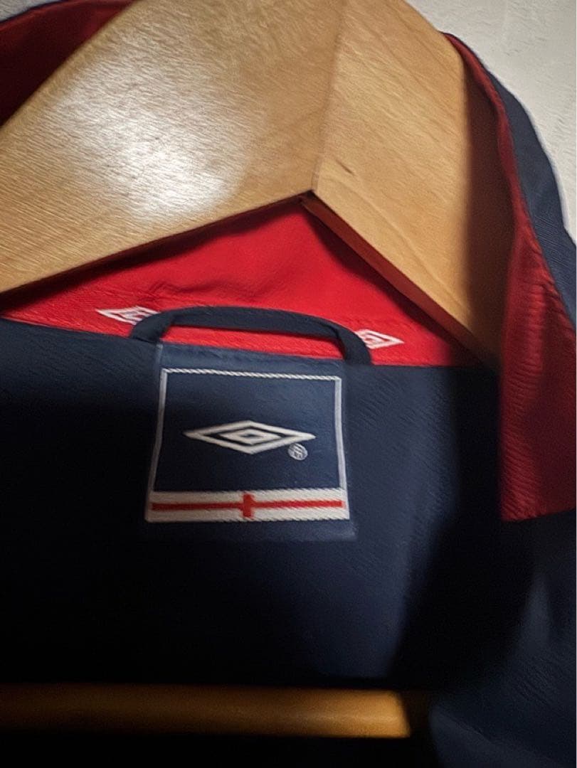 アンブロ UMBRO イングランド代表 ナイロンジャケット Mサイズ 美品